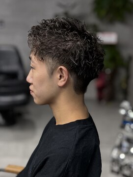 サン 福井工大前店(SUN) メンズパーマ/ニュアンス/フェザー/フェード/眉毛/バーバー