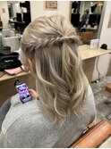 ヘアアレンジ/アップ/ブリーチ