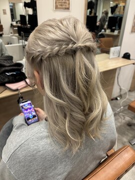 シェノン 武庫之荘(CHAINON) ヘアアレンジ/アップ/ブリーチ