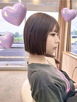ビイン(viin)&nbsp;パッと切りっぱなし／タッセルボブ