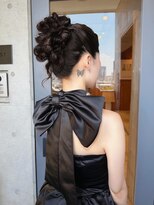 ネスト(NEST)&nbsp;お団子ヘアセット