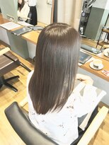 ウルム 蕨西口(ULUM)&nbsp;オリーブ系カラーで透明感を！