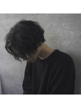 シン(syn) センターパート