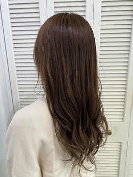 アドラーブル 万代店 (adorable) 【韓国風ヘア】ブリーチなし明るめベージュ 10代20代