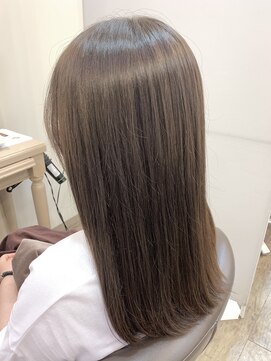 アルターリール(aL ter Rire) ナチュラルブラウン/艶カラー/福原遼華