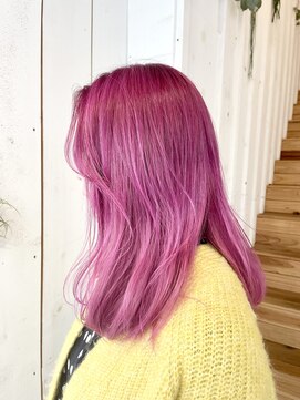 リンダ(LINDA) LINDA栗山 絢【ブリーチ×ピンクパープル】