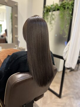 アールサロン アオヤマ(Rr SALON AOYAMA) 艶カラー