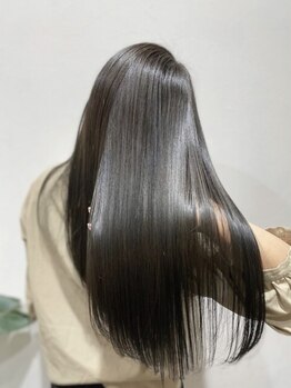 ウナ 並木坂(Una)の写真/【韓国風ヘア美容室Una】自社独自の縮毛矯正＆髪質改善トリートメントで過去最高の美髪を実現☆