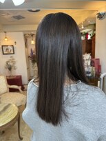 アルファ インタラクティブ エム フラワー(ALUFA interactive.M Flower)&nbsp;イルミナカラーで 白髪もリセットしてツヤが出るメルティカラー