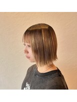 シモン(SIMON)&nbsp;ボブ×ブリーチグラデーションカラー