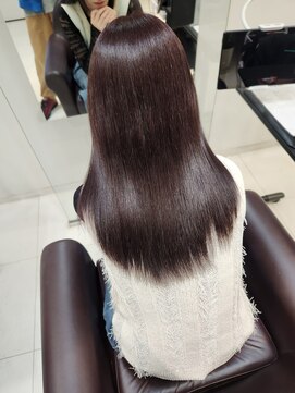 スリーヘアーデザインズ(Three Hair Designs) a