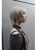 ウルフ/ホワイトブロンド/ホワイトベージュ/ブリーチ2回以上