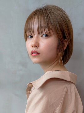 ケアリー プレナ海浜幕張(Carelly) デザインカラー/レイヤーカット/ウェットヘア/オリーブベージュ