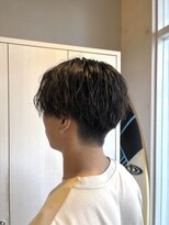 ハロ 蕨(HALO)&nbsp;メンズセンターパート×スツイスパ【阿部佑香】