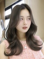シーテ(Ciete) 柔らかく艶めく、大人の透明感ロング
