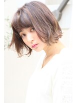 ロエナ(ROENA) ナチュラルひし形シルエットデザインカラー切りっぱなしボブ