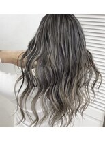 ルーフ 町田店(LUFE)&nbsp;【LUFE町田】ホワイトバレイヤージュ　担当三宅