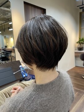 大人かわいいひし形ショートボブくせ毛代30代40代50代60代70代 L アルボーテルジェ Art Beaute Rouget のヘアカタログ ホットペッパービューティー