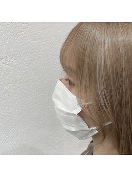 フェリア 梅田(FERIA) 【梅田 茶屋町】韓国風おくれ毛カット