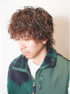 アルファ 新宿(alpha) フェザーパーマ/刈り上げセンターパート/サーフカール[新宿]