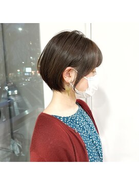 メグリ(MEGULI) 【ワタナベ】short bob