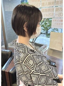 ファーレンピュアスウィート(fahren-pure-suite) 耳かけワンレンボブ