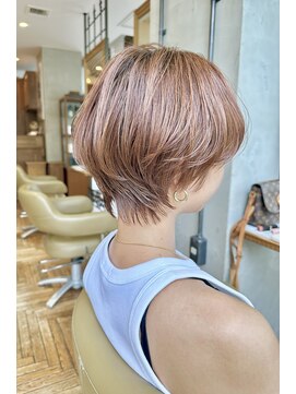 ビュートリアム 南青山(BEAUTRIUM) 毛流れレイヤーショート　束感ショート　30代40代 表参道青山