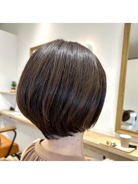 ルベリエ(Le Belier) ショートボブ