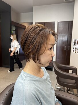 リリ(Liri material care salon by JAPAN) 丸みが綺麗なボブデザイン