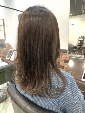 リノナ(Linona) ☆小顔効果カット インナーカラー グレーベージュ 髪質改善 韓国