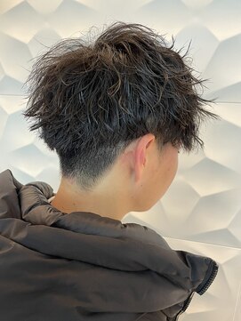 銀座マツナガ 浅草店 ツーブロ/黒髪短髪/ツイストスパイラルパーマ/おしゃれ