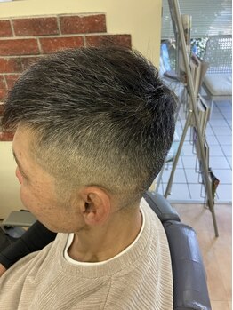 フィールズ(HairShopGarden feels)の写真/【メンズカット+眉カット 3000円~】マスクの時代だからこそ、眉毛の印象は大切。お手頃プライスで通い易い!