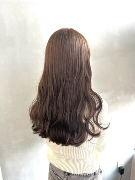 フェアリーテール 高坂店 ミルクティーブラウン透明感ロング