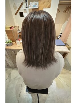 ロッコ(ROCCO) ハイライト＋グレージュカラー