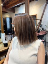 マスカリ(muscali)&nbsp;ハイライト/ダークアッシュ似合わせカットミディアムレイヤーe65