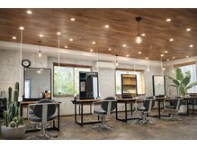 リノ ヘア 横浜西口店(RINO Hair)の雰囲気(OPEN20年 安定のRINO横浜店!最新カラーも!ロング料金なし!)