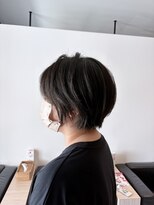 ヘアメイク ジール 羽黒店&nbsp;    首元すっきり大人ショート