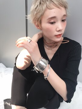 ローラン(LOERUN) ▼LOERUN▲大人モードなベリーショート