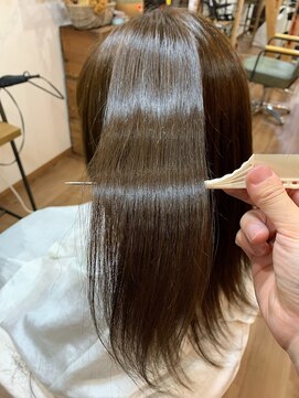 ホワイト(WHITE HAIR@NICOLA) 高濃度髪質改善