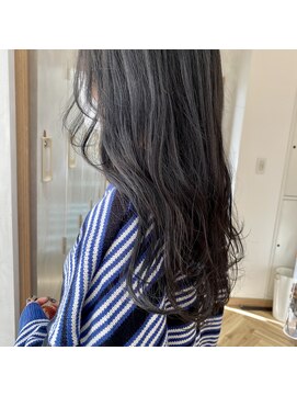 ルアナ ヘア アンド トリートメント(Luana) 艶ダークグレージュ /艶髪/暗髪