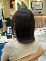 ロンドプランタン 恵比寿(Lond Printemps)&nbsp;大人かわいいぱつっと切りっぱなし耳かけ外はねボブ