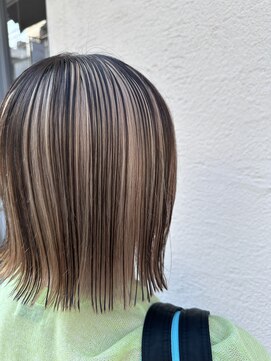 ジィップクリニカ(Zip clinica) ハイトーンカラー 担当-木村優伽