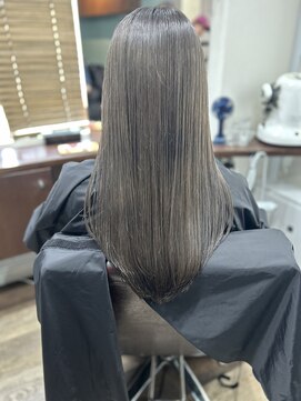 ルアン(Luan) グレーアッシュ