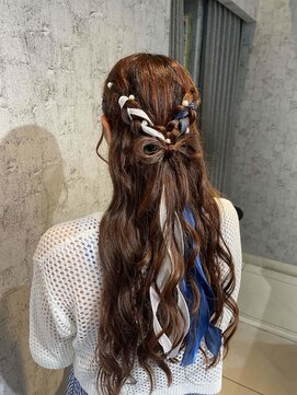 イコール バイ プロデュース 町田駅前店(equal by Produce) ウェーブミディアム×ヘアアレンジ