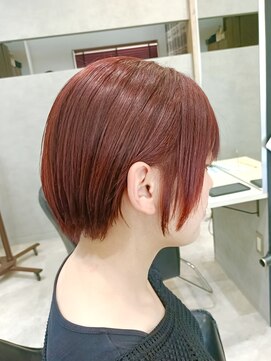 アヤラ オーガニックアンドスパ 東船橋店(AYALA) ショートボブ×ワンカラーレッド
