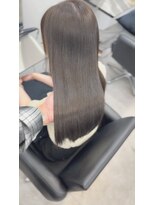 コア 梅田茶屋町店(Core)&nbsp;髪質改善 艶髪 暗めカラー韓国風 前髪カット 小顔 梅田