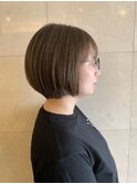 白髪ぼかし透明感ショートボブ