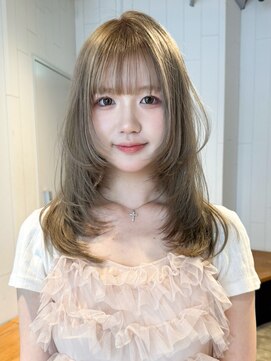 ホワイトベージュミルクティー韓国ヘア顔周りレイヤー_ba562492