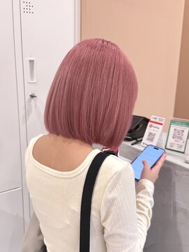 ジジ インターパーク 宇都宮(Gigi) ブリーチカラーでピンクに♪
