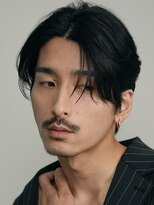 フィフス 大分(fifth)&nbsp;大分ニュアンスパーマメンズカット毛流れセンターパートマッシュ